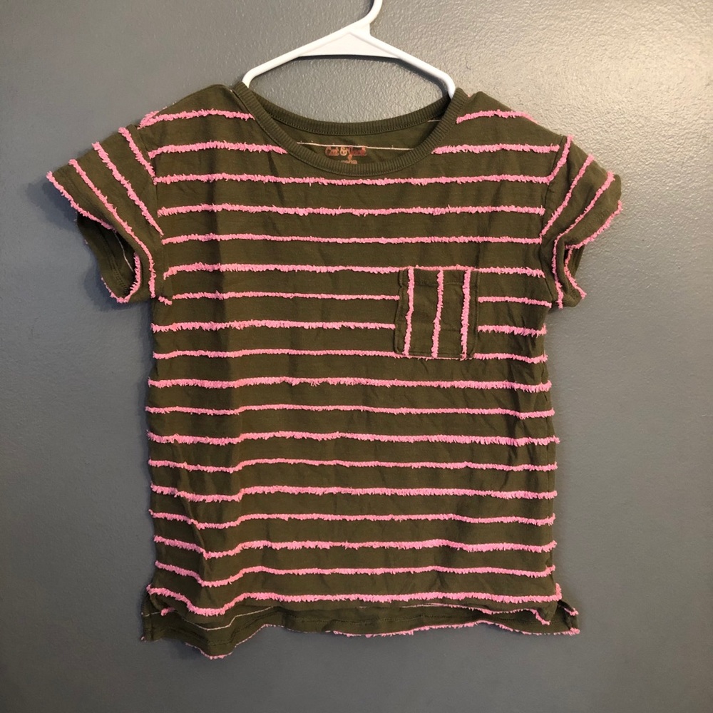 Olive with pink striped short sleeved T-shirt